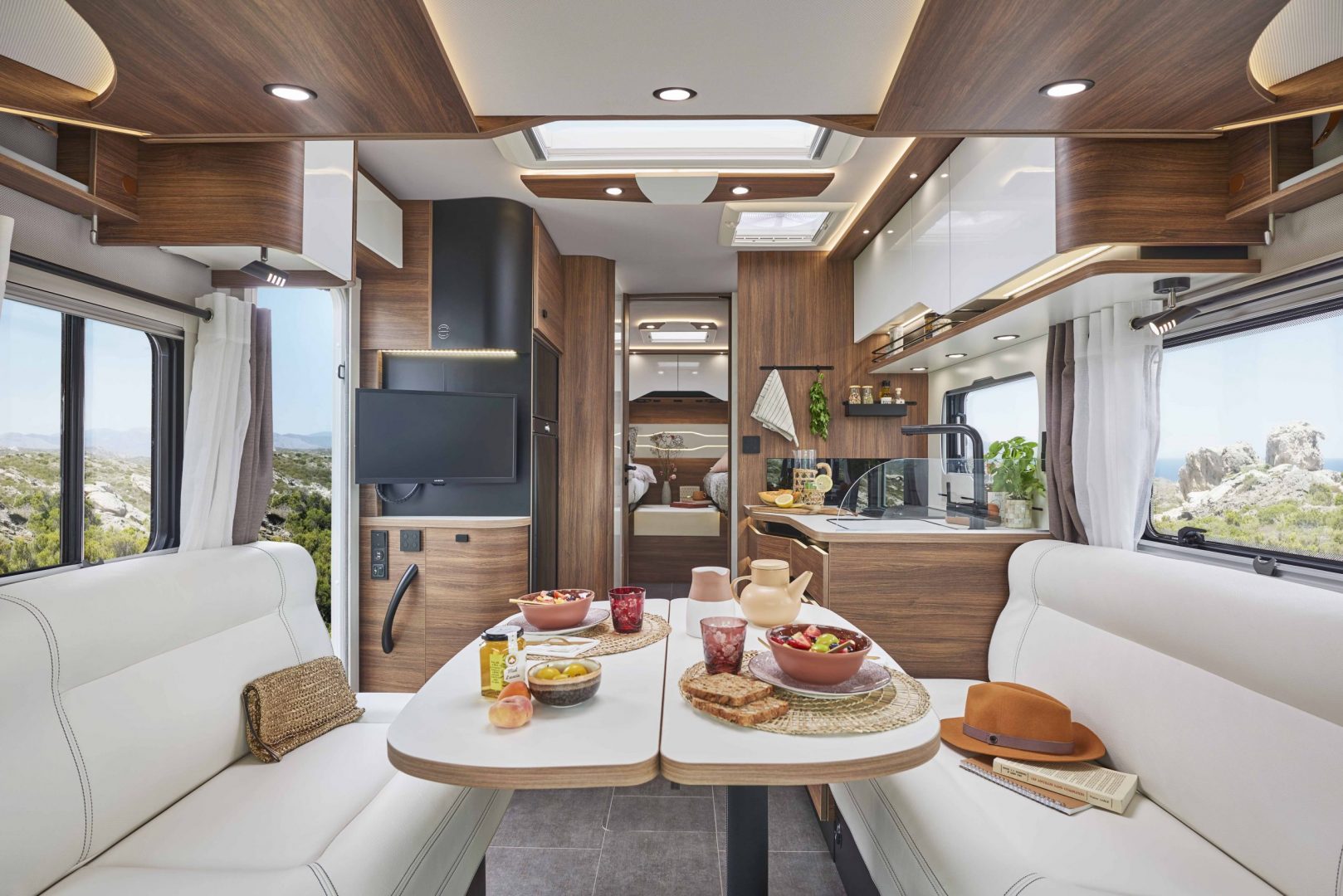 salon-luxe-campingcar-levoyageur